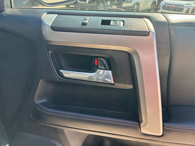 Used 2021 Toyota 4Runner SR5 Premium w/ Moonroof Package RWD image 14
