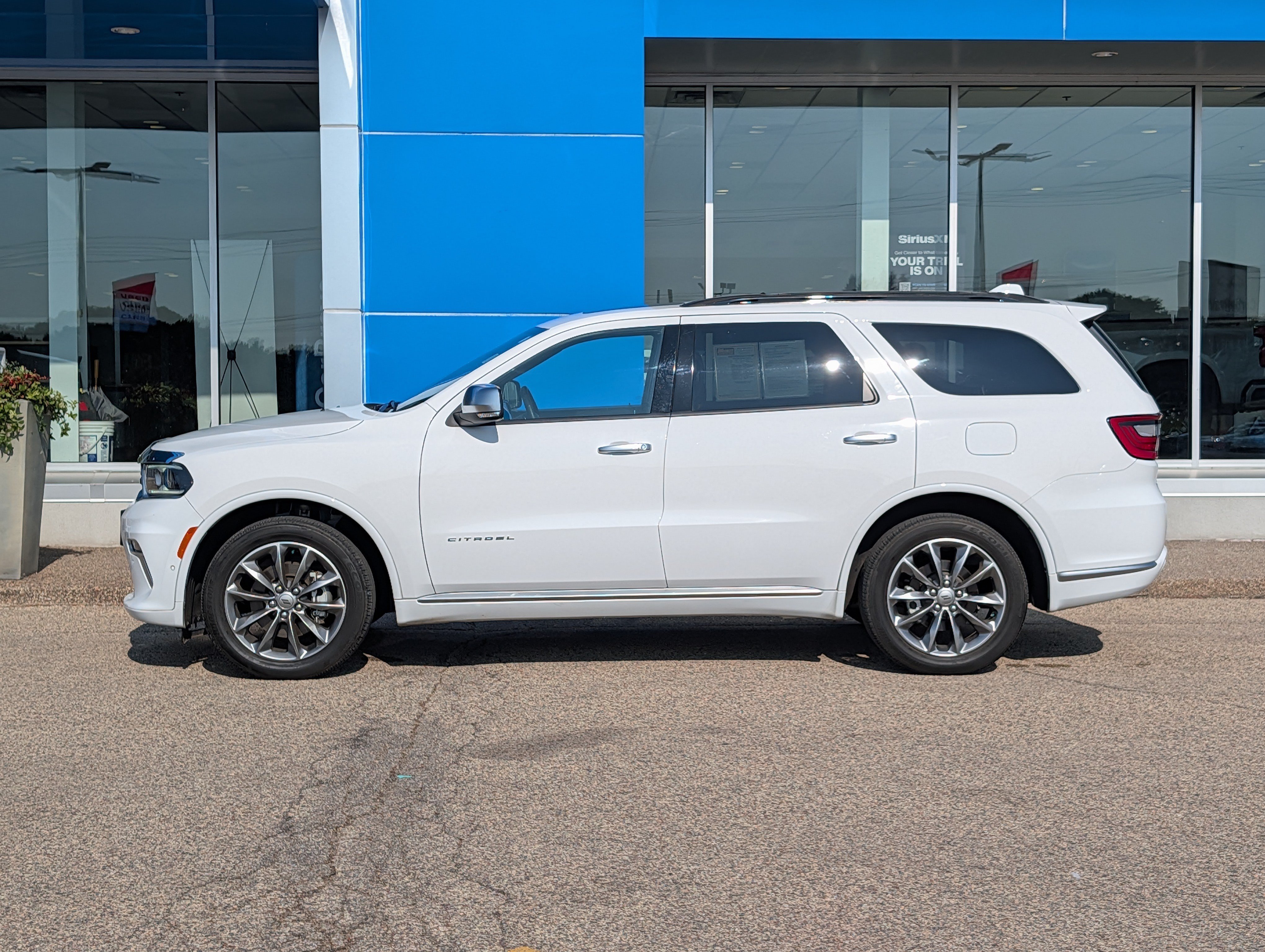 Used 2022 Dodge Durango Citadel AWD/4WD image 5