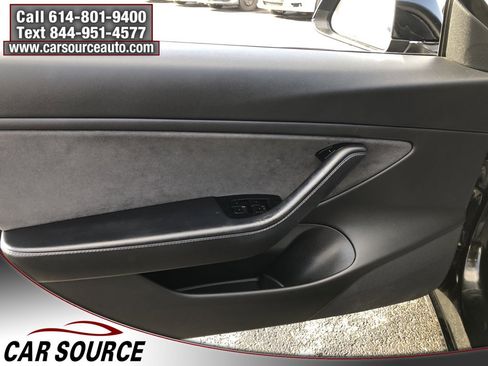Used 2018 Tesla Model 3 Long Range image 13