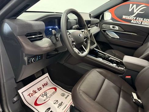 New 2026 Ford Explorer Platinum image 13