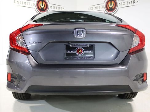 Used 2018 Honda Civic LX image 21