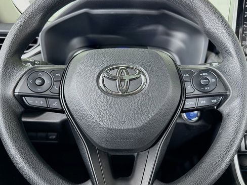 Used 2019 Toyota RAV4 XLE w/ Convenience Package image 40
