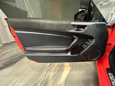Used 2017 Toyota 86 860 Special Edition RWD image 43