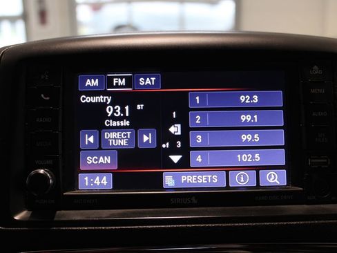 Used 2019 Dodge Grand Caravan SXT image 15