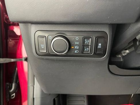 Used 2025 Ford Mustang Mach-E Premium w/ Sport Appearance Package AWD/4WD image 36