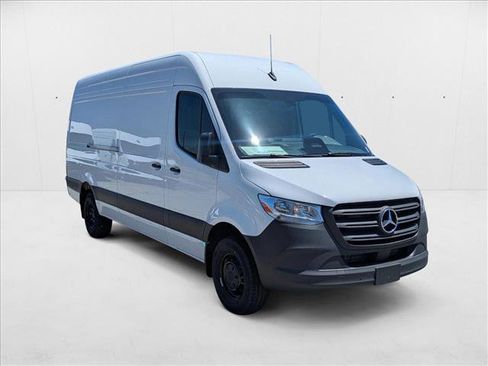 New 2025 Mercedes-Benz Sprinter 3500 image 6