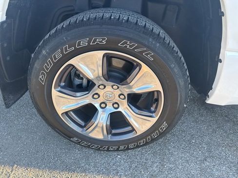 Used 2024 RAM 1500 Laramie image 7