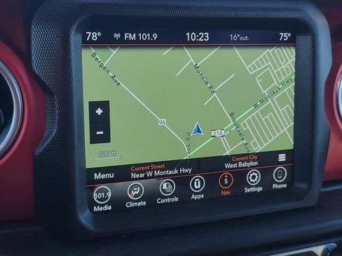 Used 2022 Jeep Gladiator Rubicon w/ LED Lighting Group image 21