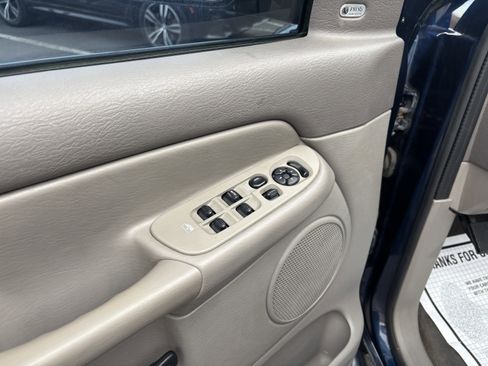 Used 2004 Dodge Ram 3500 Truck SLT w/ Off-Road Group image 14