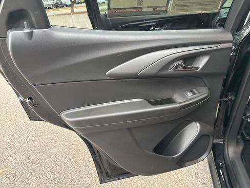 Used 2024 Chevrolet TrailBlazer LS w/ LS Convenience Package image 16