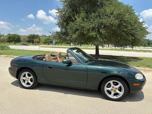 Used 1999 MAZDA MX-5 Miata RWD image 62