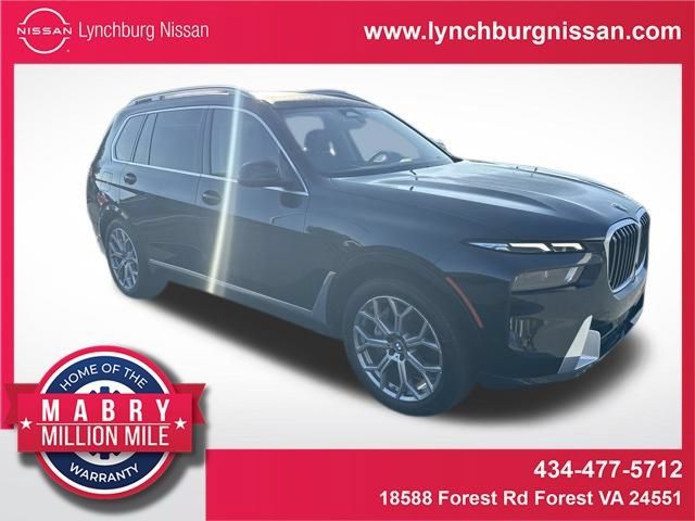 Used 2025 BMW X7 xDrive40i w/ Premium Package AWD/4WD image 1