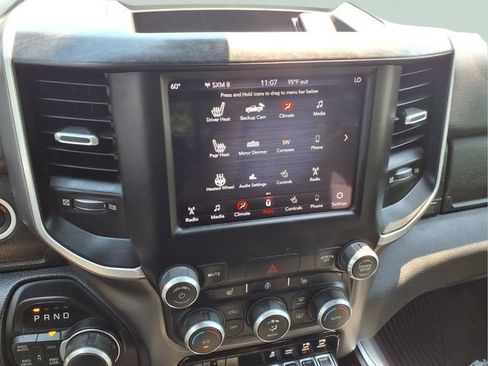 Used 2019 RAM 1500 Big Horn AWD/4WD image 30