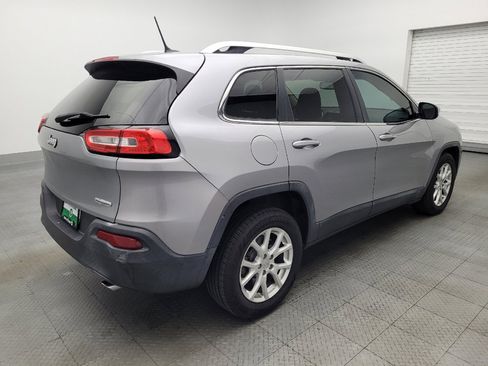 Used 2014 Jeep Cherokee Latitude FWD image 9