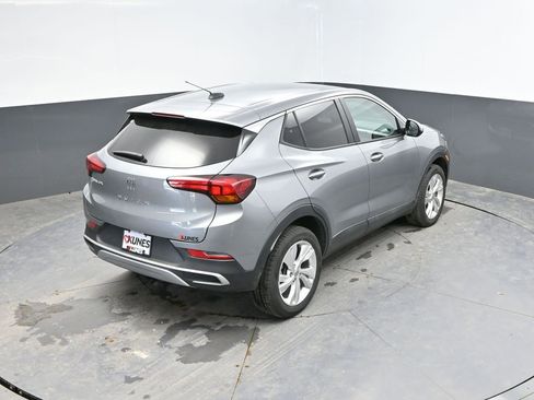 Used 2025 Buick Encore GX Preferred AWD/4WD image 29