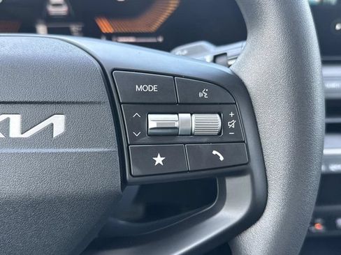 New 2026 Kia K4 FWD image 30