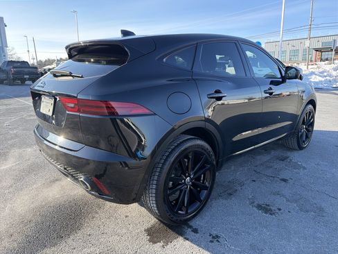 Used 2024 Jaguar E-PACE R-Dynamic SE image 3