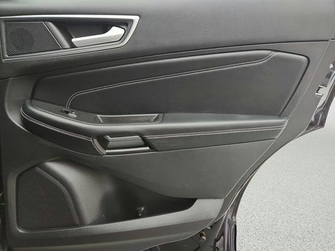 Used 2021 Ford Edge Titanium w/ Equipment Group 301A AWD/4WD image 30