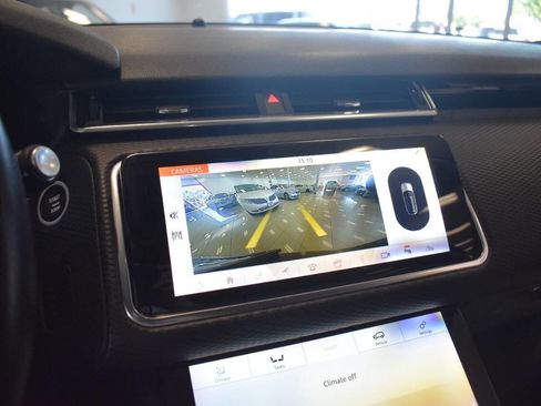 Used 2018 Land Rover Range Rover Velar S AWD/4WD image 56
