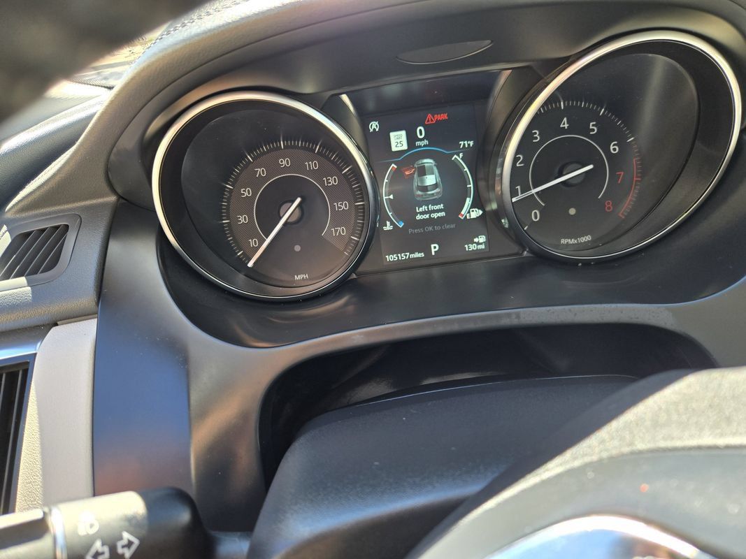 Used 2019 Jaguar E-PACE SE AWD/4WD image 16