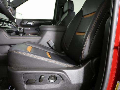 Used 2025 GMC Sierra 1500 AT4 w/ AT4 Premium Package image 13