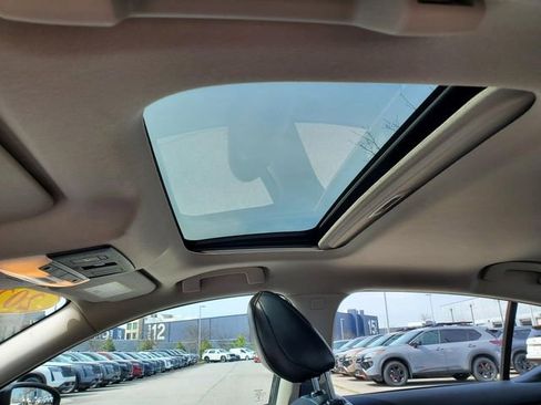 Certified 2025 Nissan Sentra SR w/ SR Premium Package image 15