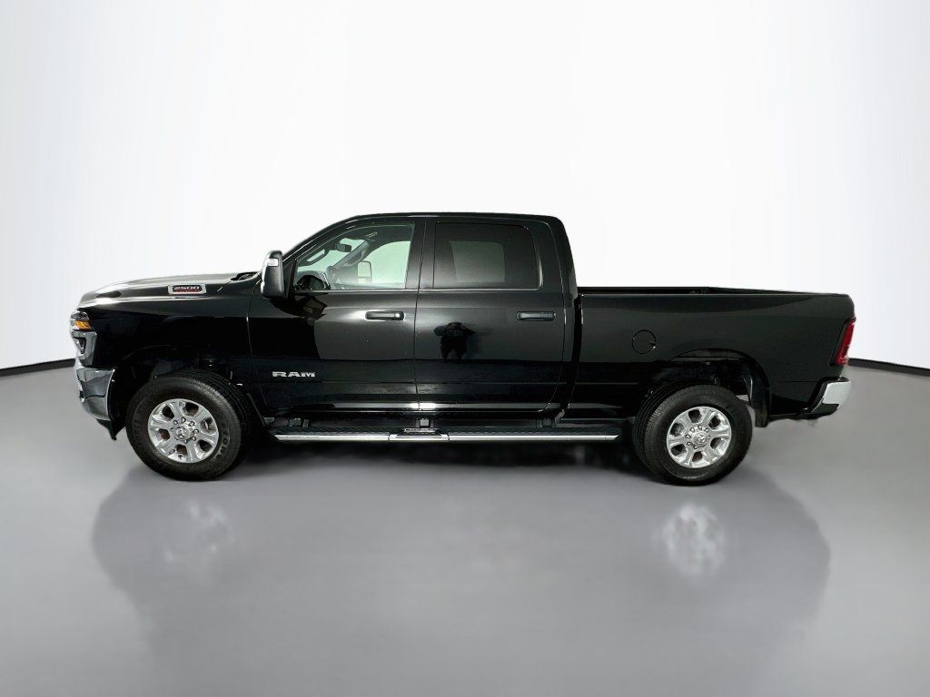 Used 2026 RAM 2500 Big Horn AWD/4WD image 4