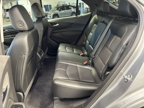Used 2024 Chevrolet Equinox Premier AWD/4WD image 40