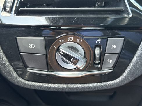 Used 2018 BMW 640i Gran Turismo xDrive AWD/4WD image 23
