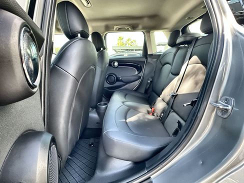 Used 2024 MINI Cooper S image 13