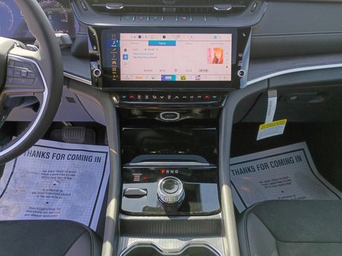 New 2026 Jeep Grand Cherokee Altitude AWD/4WD image 12