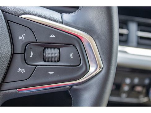 Used 2026 Chevrolet Trax LT w/ Driver Confidence Package FWD image 38