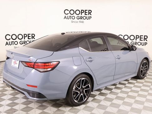 Used 2025 Nissan Sentra SR image 19