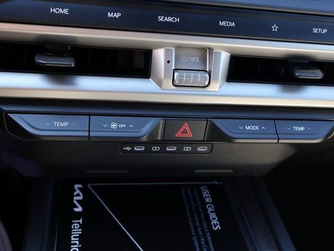 New 2027 Kia Telluride EX FWD image 25