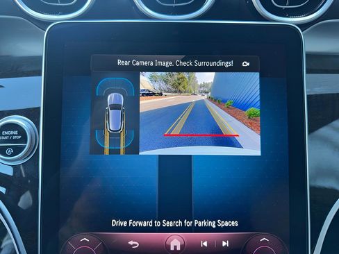 Used 2024 Mercedes-Benz GLC 300 GLC 300 image 58