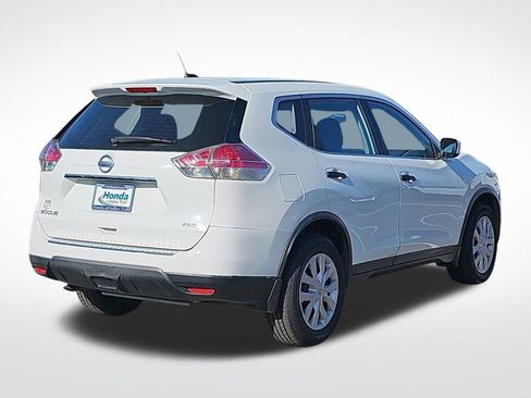 Used 2016 Nissan Rogue S image 6