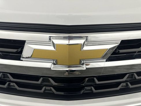 Used 2026 Chevrolet Silverado 1500 LT AWD/4WD image 31