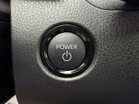 New 2026 Toyota Camry SE image 18