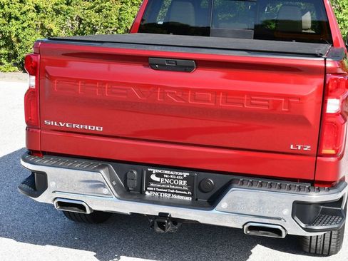 Used 2019 Chevrolet Silverado 1500 LTZ w/ LTZ Premium Package AWD/4WD image 10