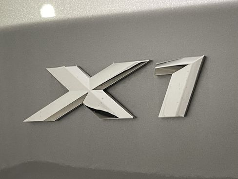 Used 2026 BMW X1 xDrive28i w/ Technology Package AWD/4WD image 24