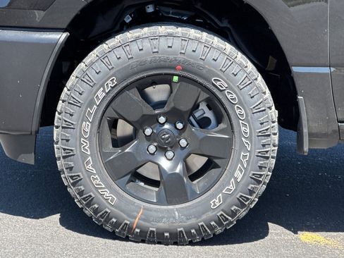 New 2026 RAM 1500 Warlock AWD/4WD image 23