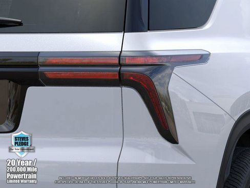 New 2026 Chevrolet Traverse LT w/ Midnight/Sport Edition image 11