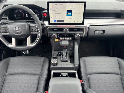 New 2026 Toyota 4Runner TRD Off-Road Premium AWD/4WD image 15