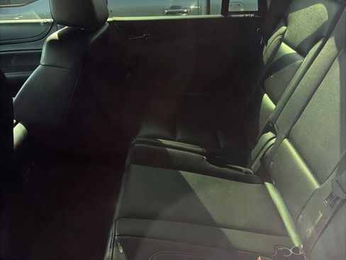 Used 2017 Chevrolet Tahoe LT image 12