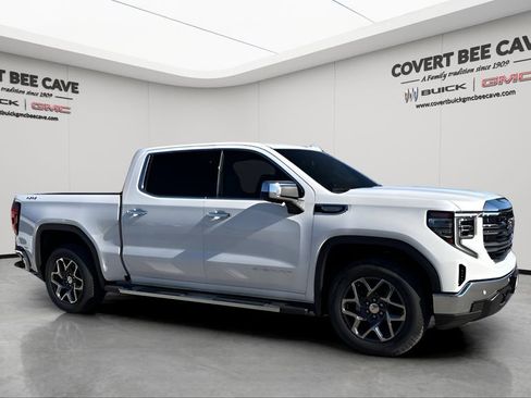 New 2026 GMC Sierra 1500 SLT image 12