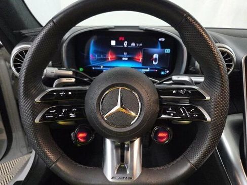 Used 2023 Mercedes-Benz SL 55 AMG 4MATIC image 7