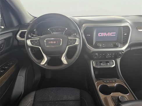 Used 2023 GMC Acadia SLE image 61