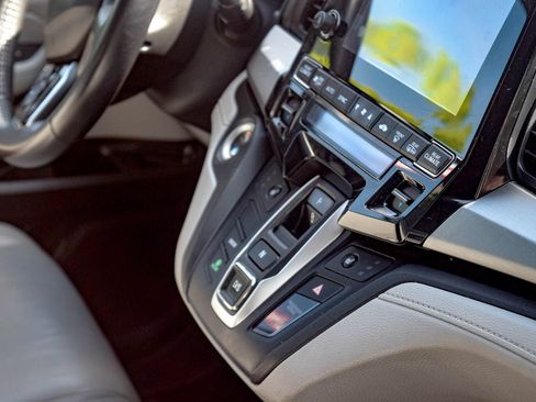 Used 2018 Honda Odyssey EX-L image 20
