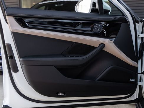 Certified 2026 Porsche Panamera 4 AWD/4WD image 21