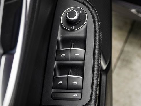 Used 2023 Alfa Romeo Giulia Veloce image 33